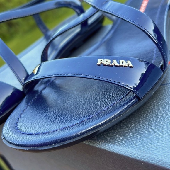 Sale Authentic -like new- Prada Logo Sandals - Picture 4 of 10